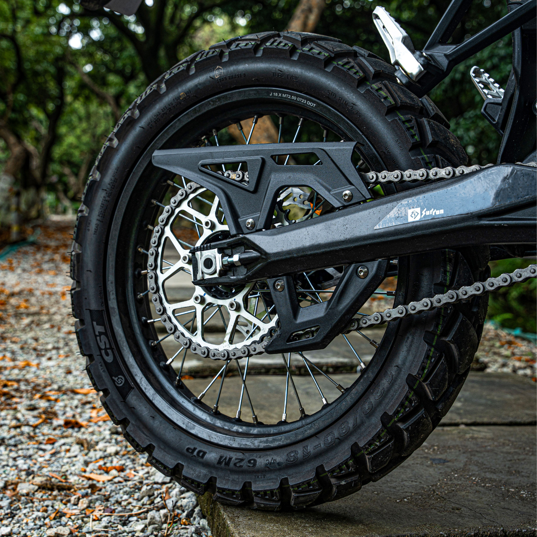 Surron Ultra Bee HP R - NZ Road Legal – Surron New Zealand